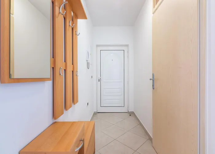 Dolly, Kostrena-rijeka